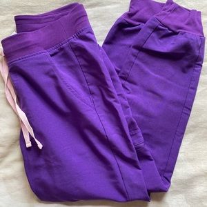 FIGS Scrub Pants in ultraviolet